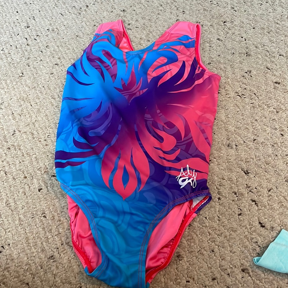 gymnastics leo